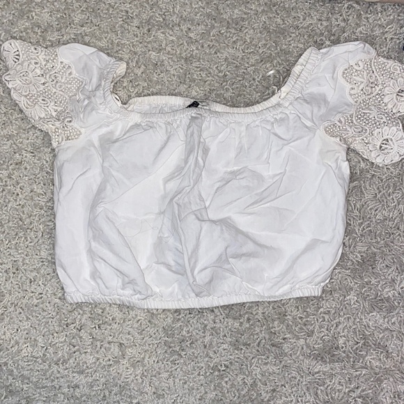 Zara Tops Zara White Cropped Shirt Poshmark